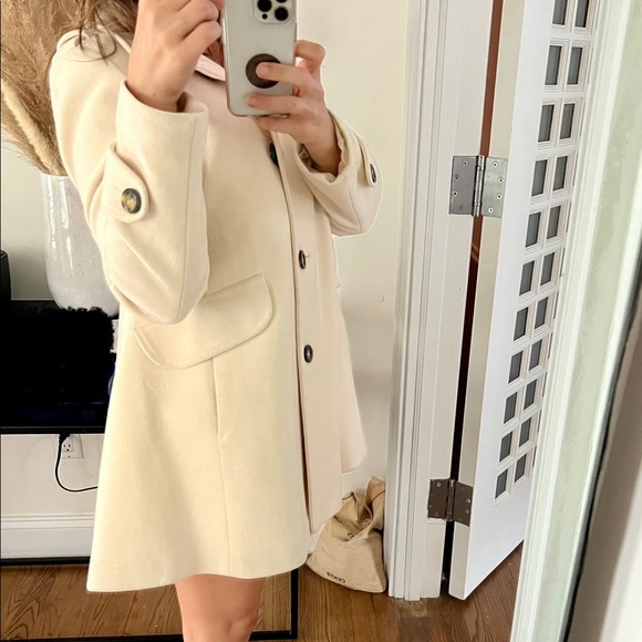 Burberry Swing Coat in Cream size 4 - Picture 6 of 7
